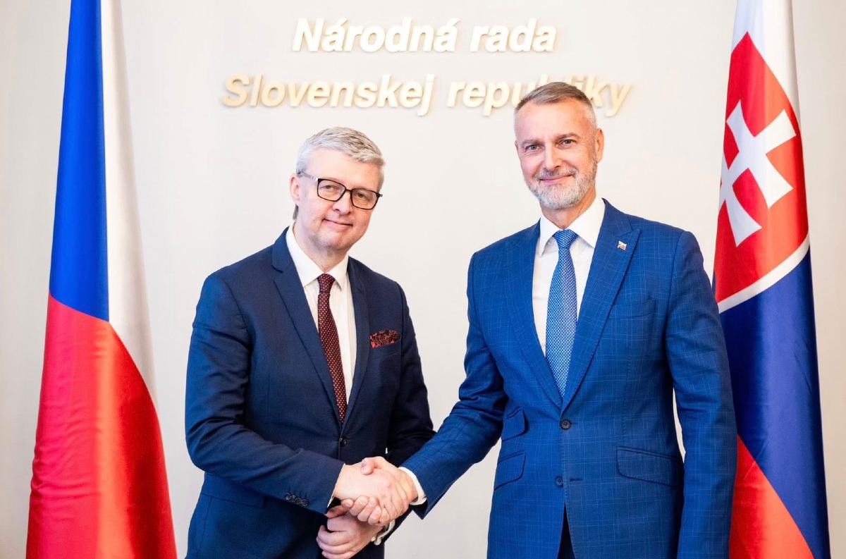 Raši po stretnutí s Havlíčkom: Slovensko a Česko musia v EÚ ťahať za