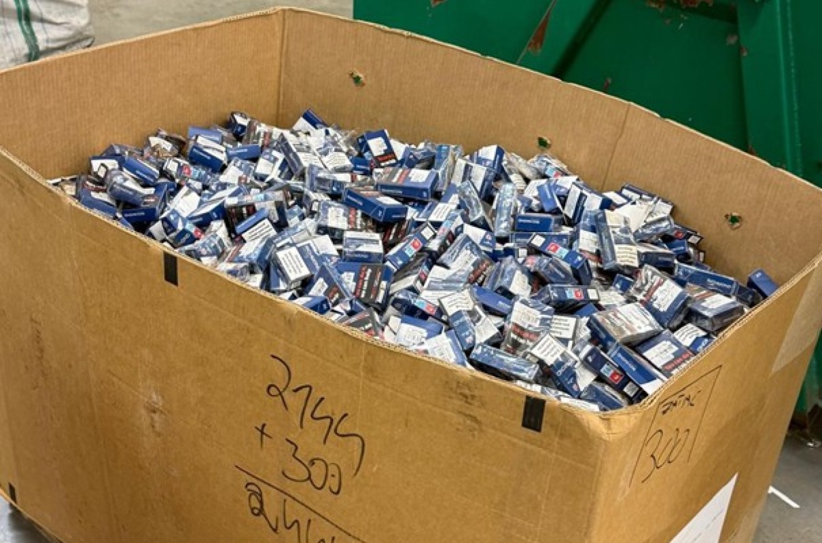 Finančná správa odhalila tajnú fabriku na cigarety