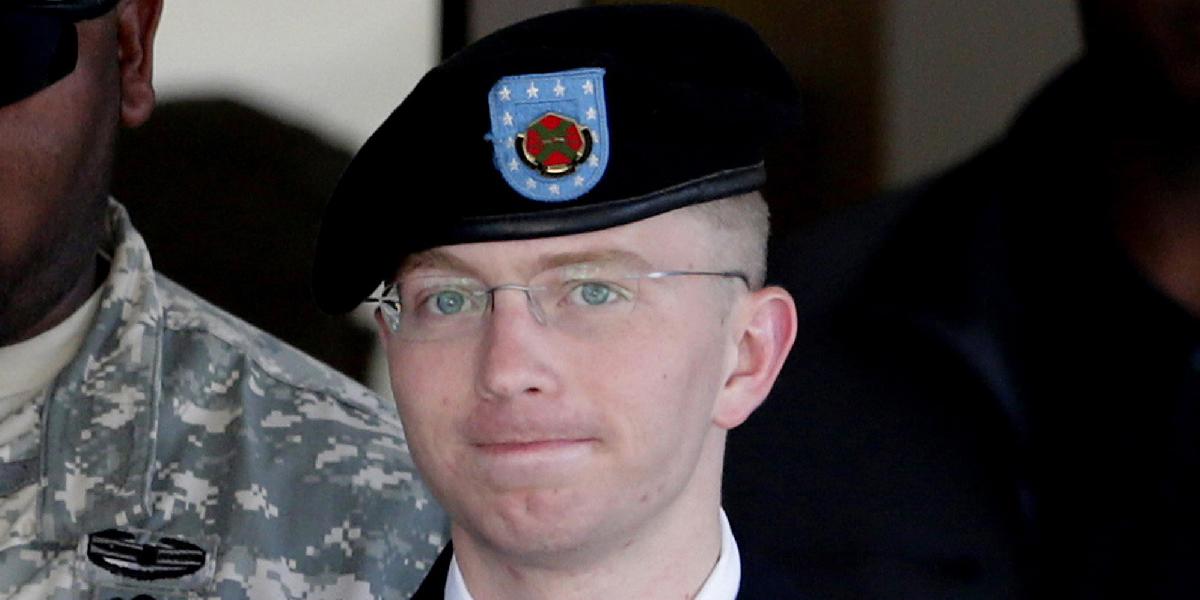 Súd s vojakom, ktorý poskytol WikiLeaks tajné dokumenty, sa začne v júni