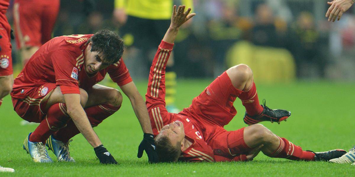 Obranca Bayernu Badstuber bude pauzovať desať mesiacov