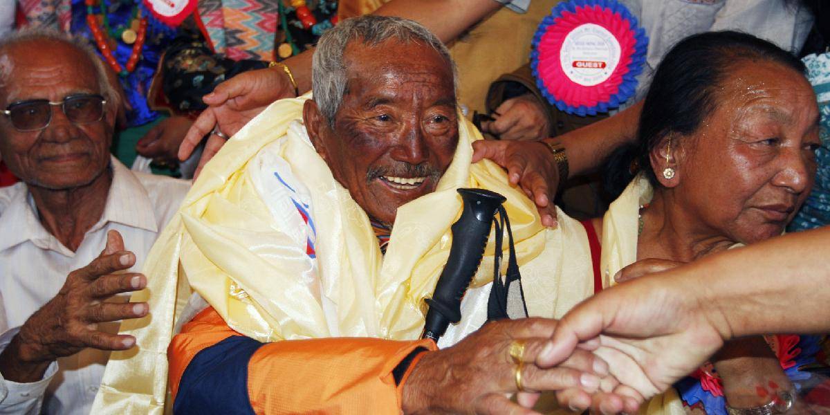 Najstarší horolezec na svete: 80-ročný Japonec zdolal Mount Everest