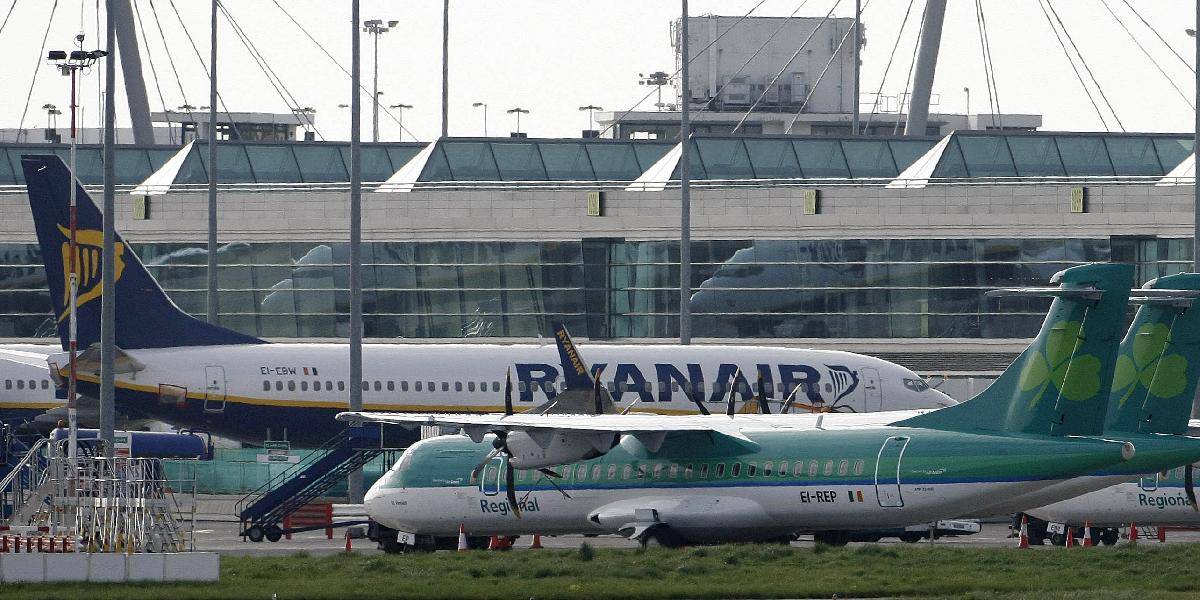 Ryanair čelí obvineniu z porušovania pracovného práva