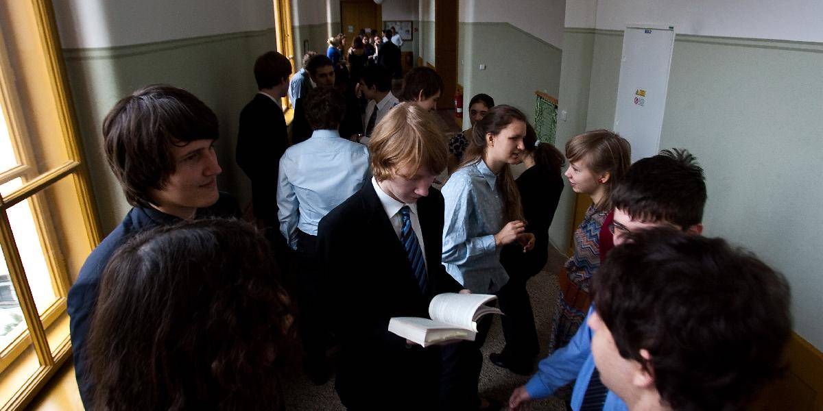 Nadácia Tatra banky posiela do sveta študovať 21 študentov