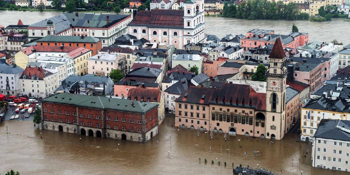 Záplavy v Bavorsku: Hladina Dunaja v Pasove môže vystúpiť až na 11 metrov
