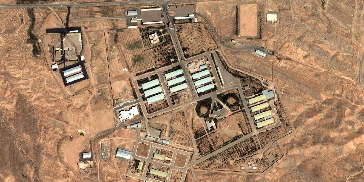 Podľa MAAE Irán zničil dôkazy o jadrových aktivitách v Párčíne