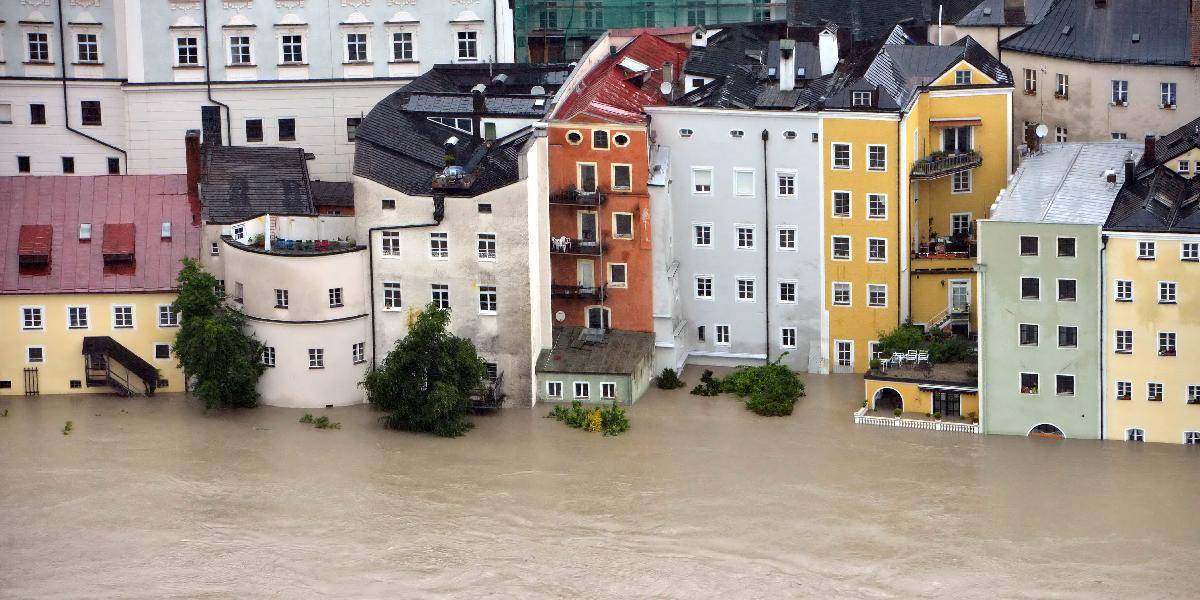 Povodňová situácia v Nemecku je napätá, Dunaj v Passau prekonal 500-ročný rekord!