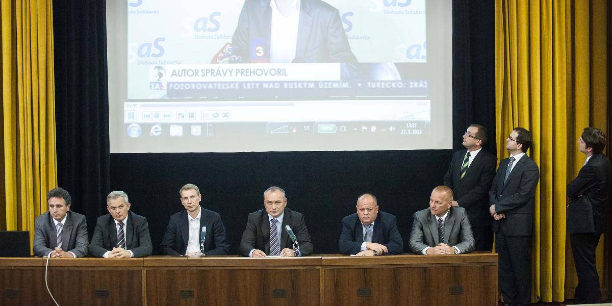 Smer odmietol diskusiu o kauze Vojenského spravodajstva
