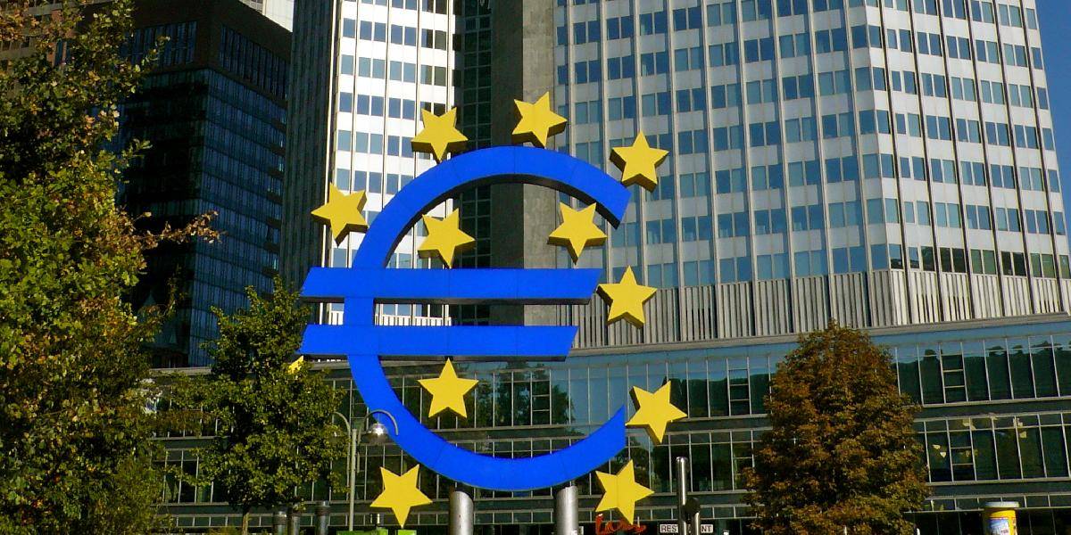 ECB nebude nákupom dlhopisov zachraňovať márnotratné štáty