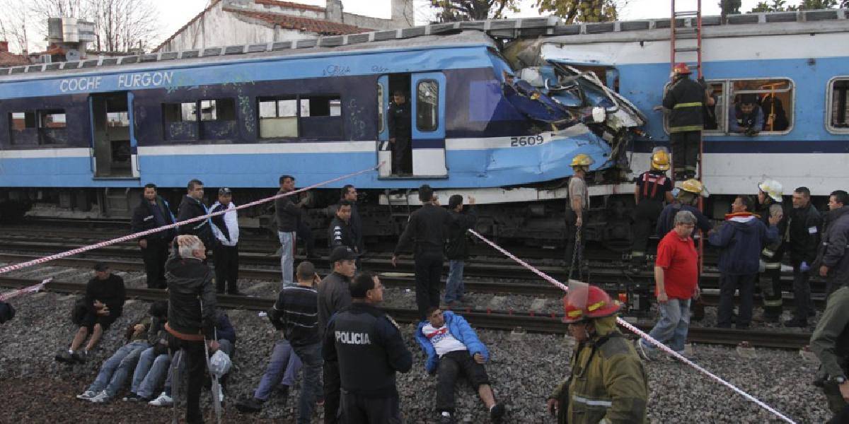 V Argentíne sa zrazili vlaky, najmenej traja mŕtvi