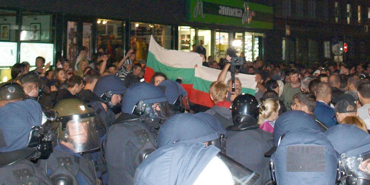 Bulhari vyšli do ulíc: Tisíce ľudí protestujú proti novému šéfovi tajnej služby