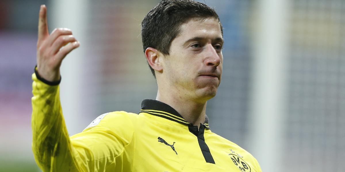 Rezolútny riaditeľ Borussie: Lewandowski musí dodržať zmluvu