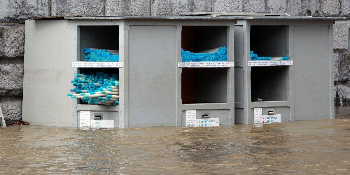 Pútnické miesto Lurdy zasiahli povodňe, museli evakuovať 2-tisíc ľudí