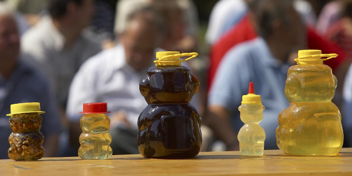 Jar bola pre včelstvá katastrofálna: Ceny môžu vzrásť až o 30 % za med!