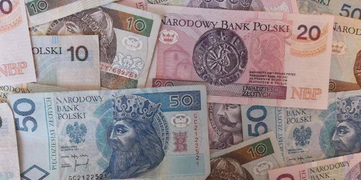 Monetárna expanzia v Poľsku by mohla ohroziť zlotý