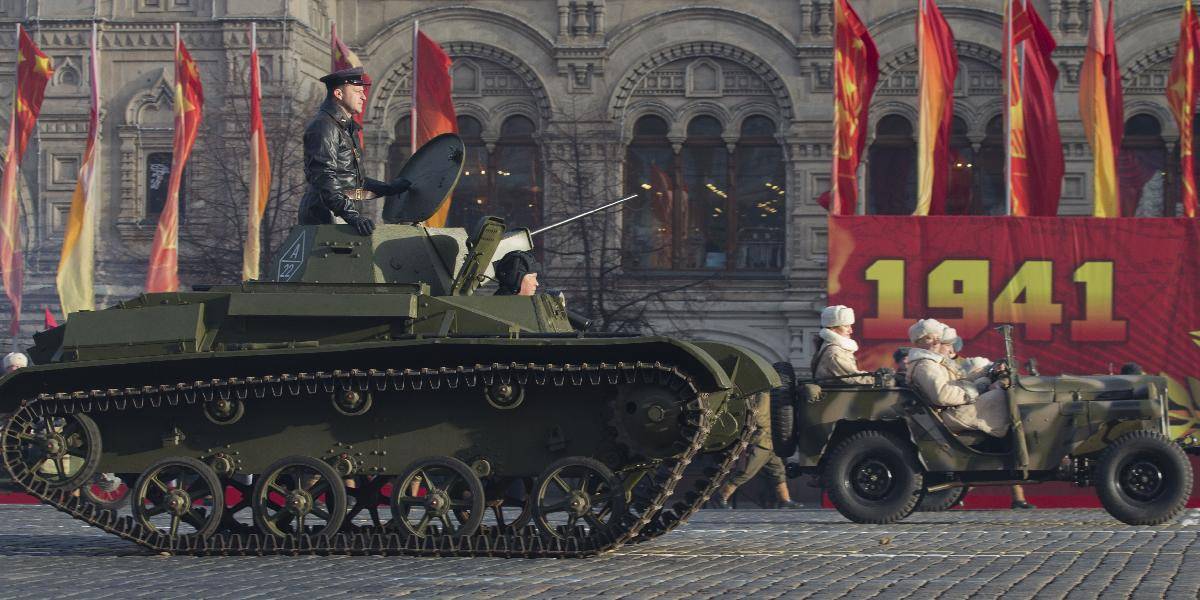 Za kritiku Červenej armády bude v Rusku pokuta 15-tisíc