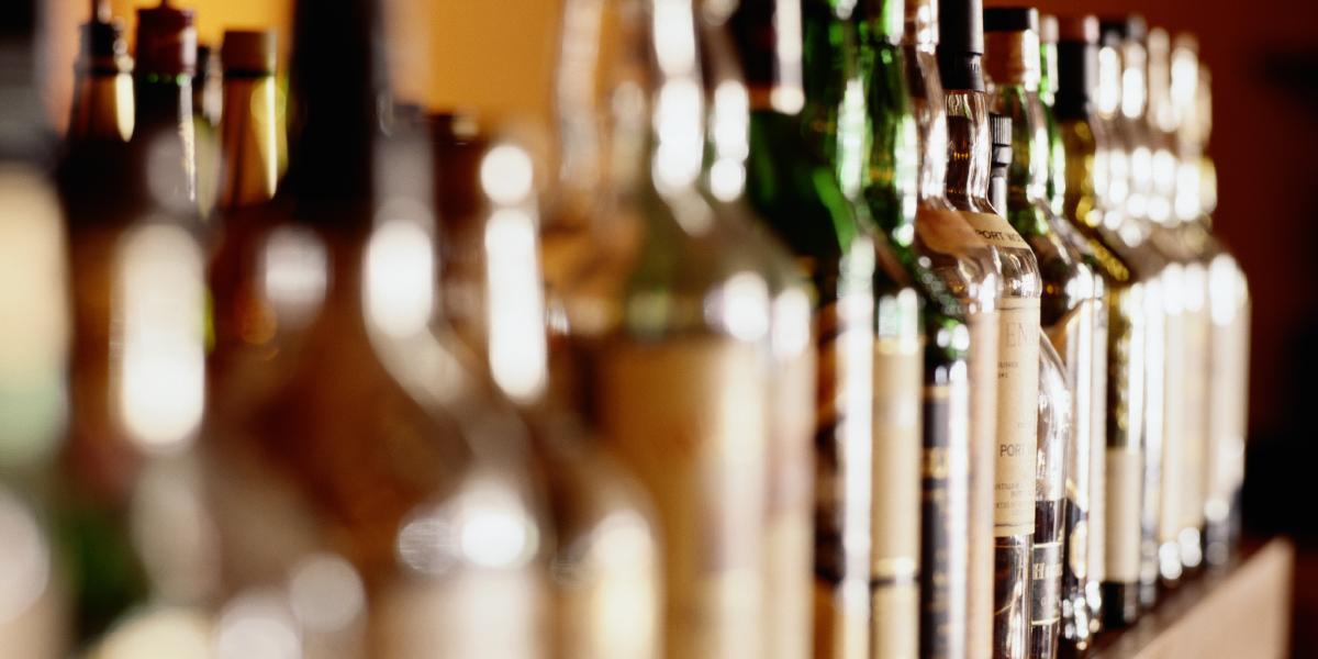 Na Slovensku sa vlani vypilo vyše 13 litrov čistého alkoholu na obyvateľa