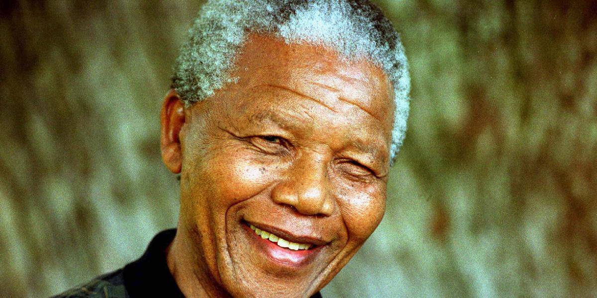 Stav bývalého prezidenta sa zhoršil: Mandela je na prístrojoch, nevie dýchať sám