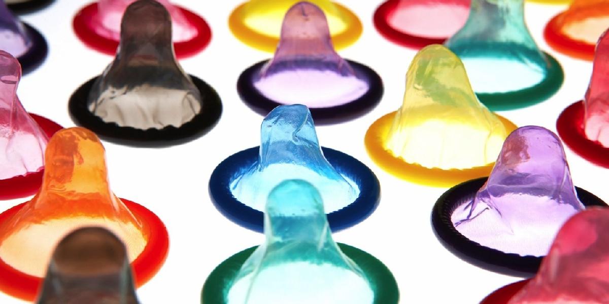 Poľský colníci zadržali miilón 'českých' kondómov vyrobených v Číne