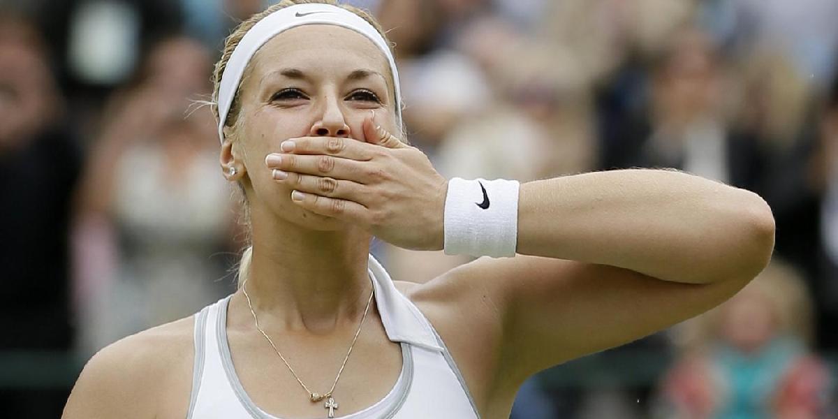 Wimbledon: Lisická cez Kanepiovú po dvoch rokoch do semifinále