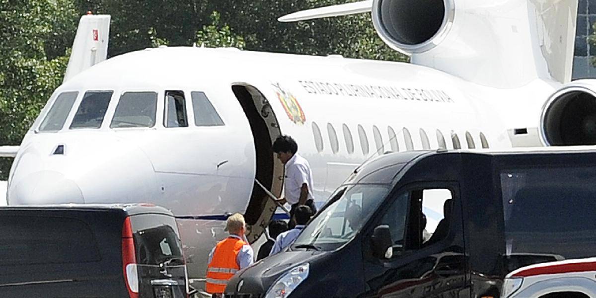 Lietadlo s bolívijským prezidentom muselo pristáť, dôvodom bol Snowden