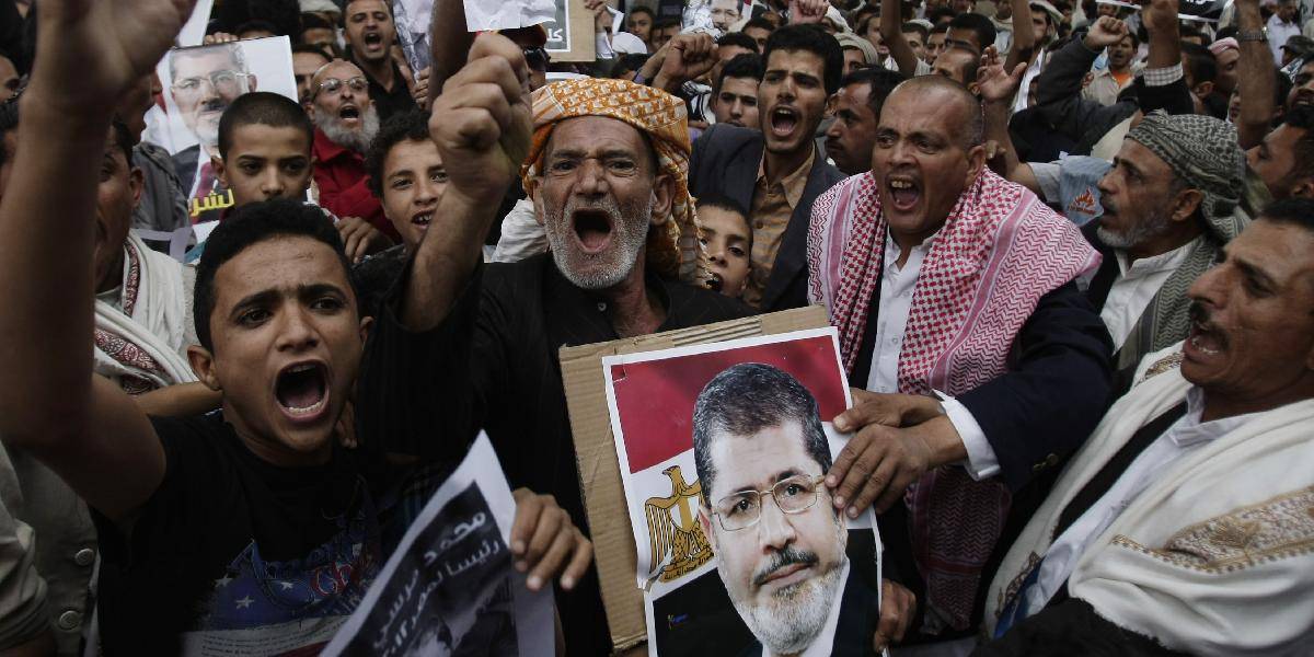 Egypťania budú voliť nový parlament do šiestich mesiacov