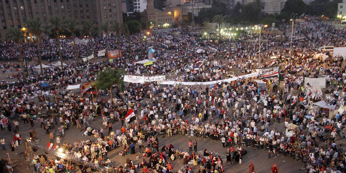 Egyptská armáda zadržiava prezidenta Mursího: USA aj Nemecko žiada jeho prepustenie