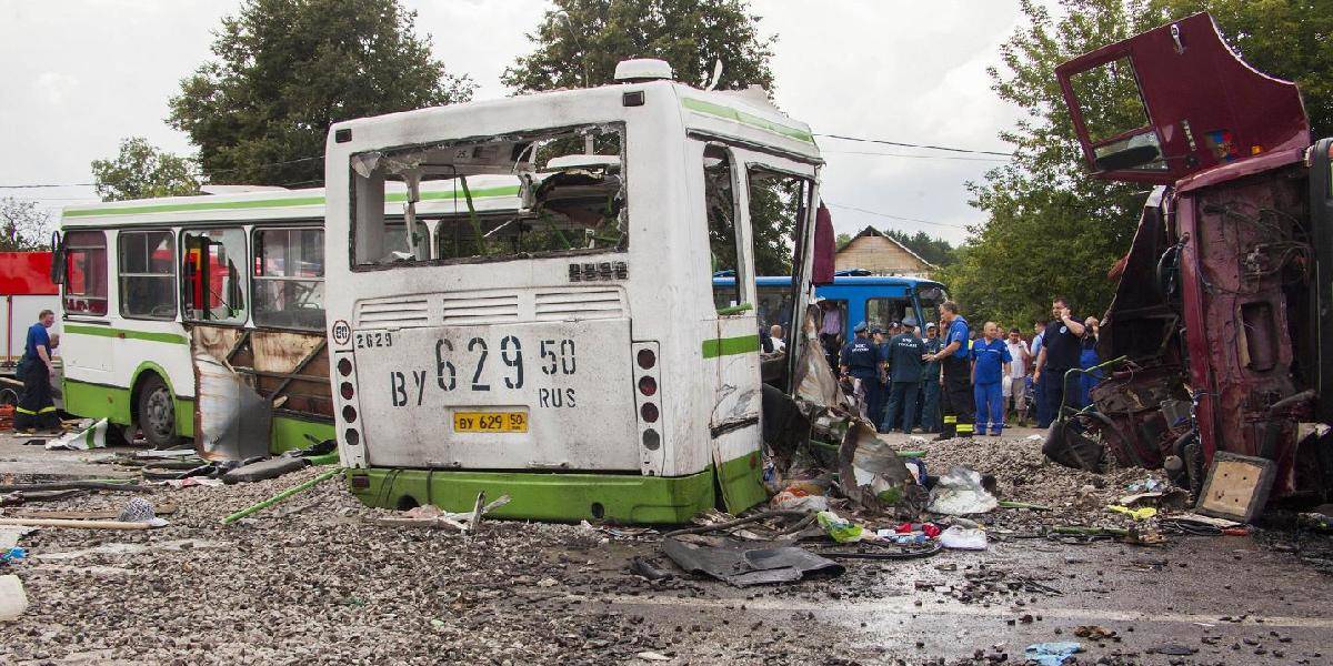 Polícia zadržala vodiča, ktorý zabil 18 pasažierov autobusu