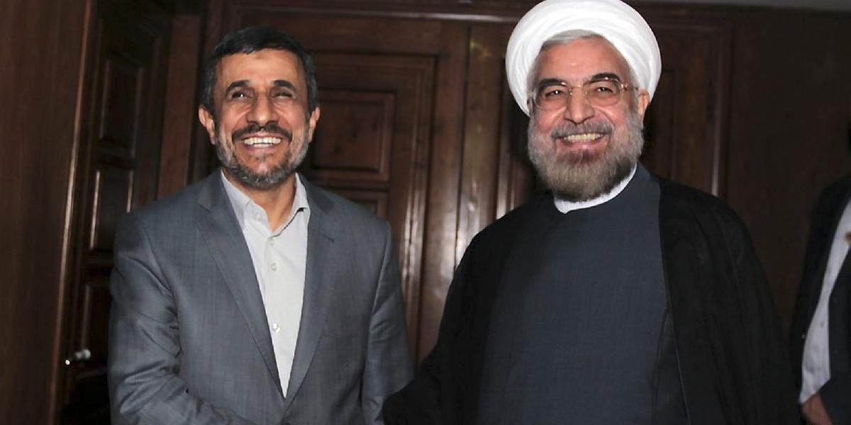 Iránsky prezident Rúhání prvýkrát od volieb kritizoval Ahmadínežáda