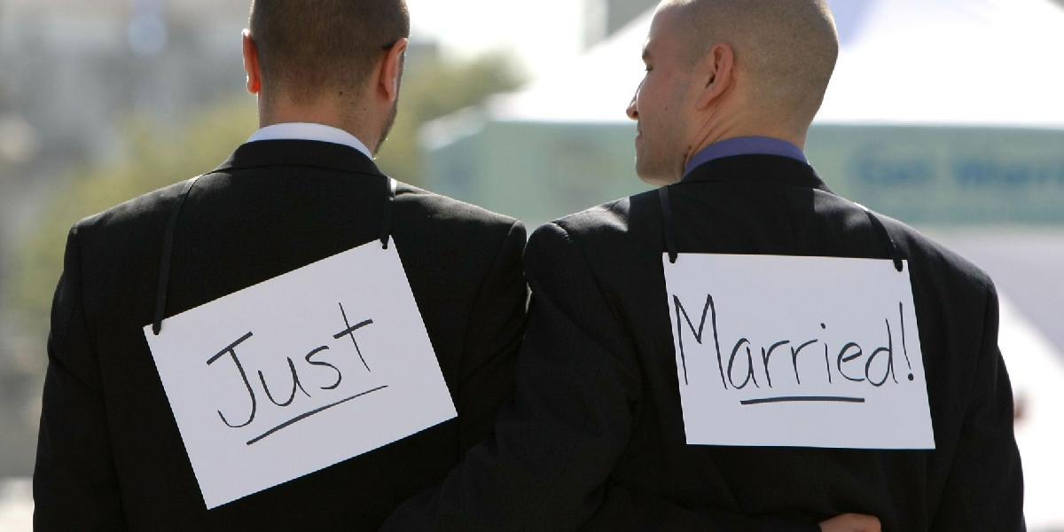Horná komora v Británii schválila zákon o homosexuálnych manželstvách