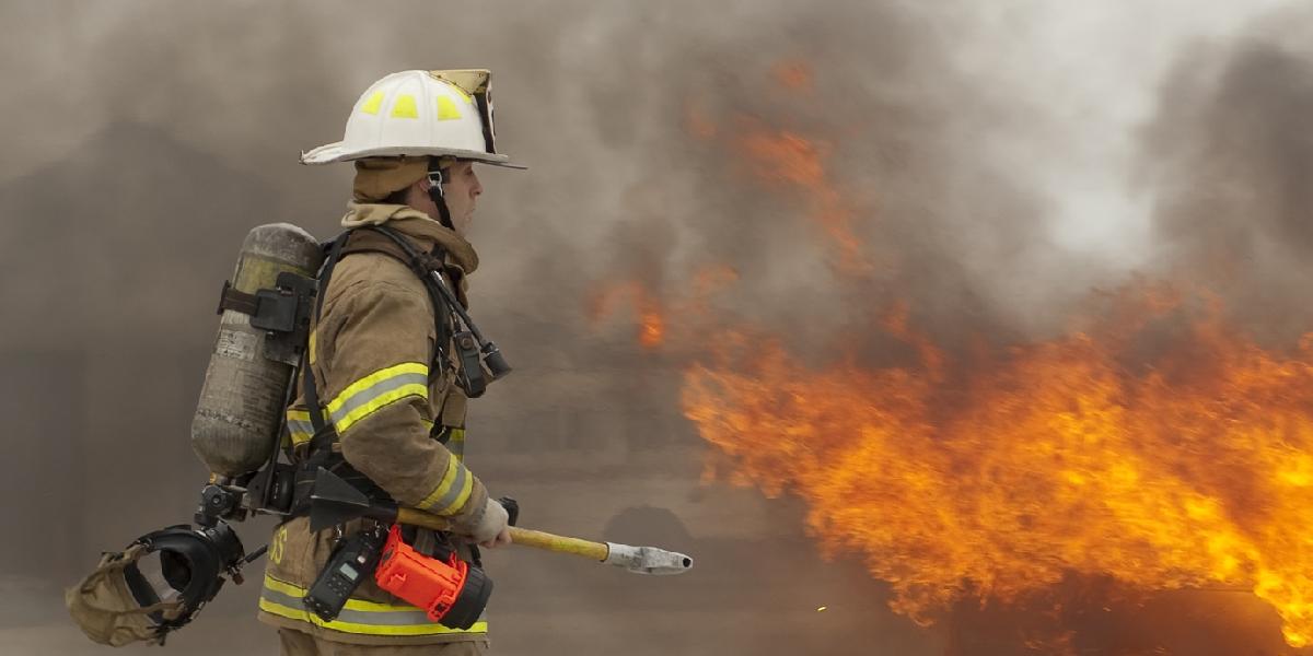 V Senci horela v noci garáž: Bol to úmyselný požiar?