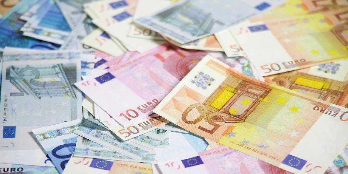 Počet zadržaných falzifikátov eurobankoviek vzrástol o štvrtinu