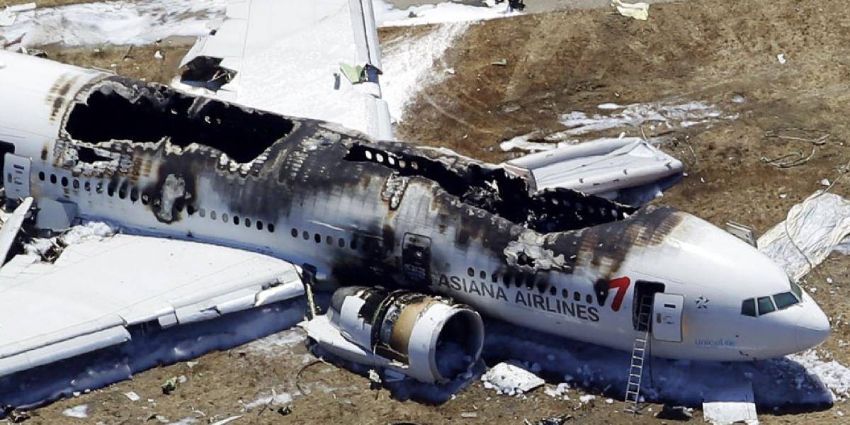 Potvrdené: Číňanku po havárii lietadla Boeing prešlo auto