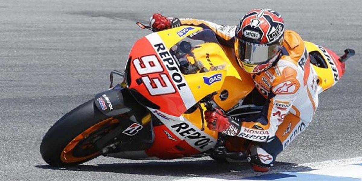 Marquez víťazom triedy MotoGP, pred Pedrosom vedie o 16 bodov