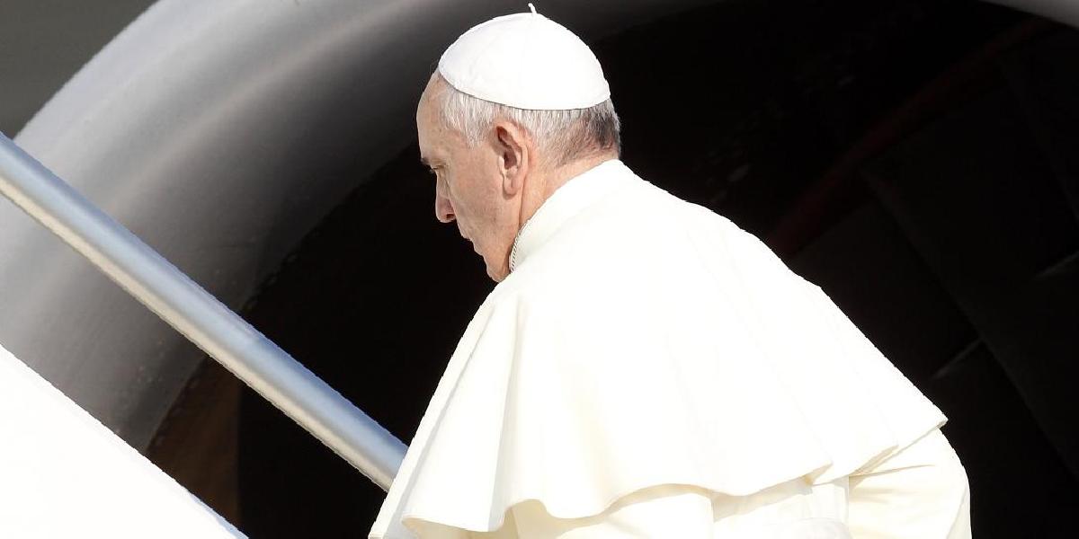 Pápež František sa obáva celej generácie nezamestnaných mladých ľudí