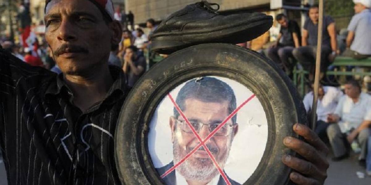 Mursího rodina podá žalobu na armádu pre únos