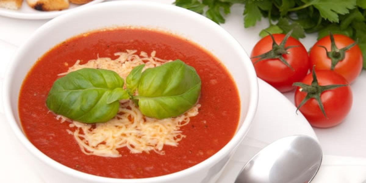 Dnes na večeru pripravíme paradajkovú polievku z čerstvých paradajok