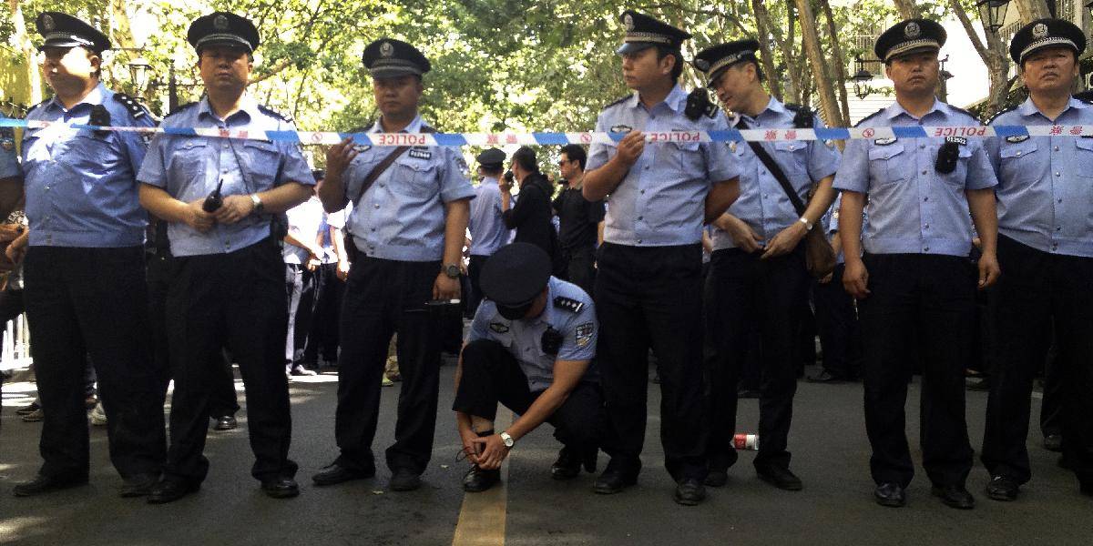 Masaker v Číne: Dobodal osem ľudí, päť zraneniam podľahlo!