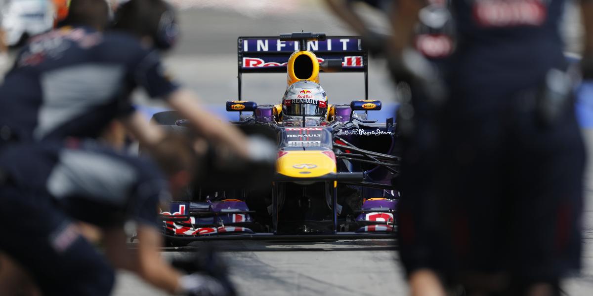Vettel najrýchlejší aj v druhom tréningu na VC Maďarska