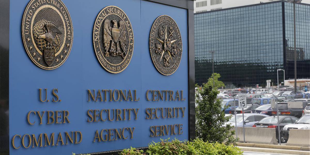 Odtajnili dokumenty o zbieraní údajov o telefonátoch americkou NSA