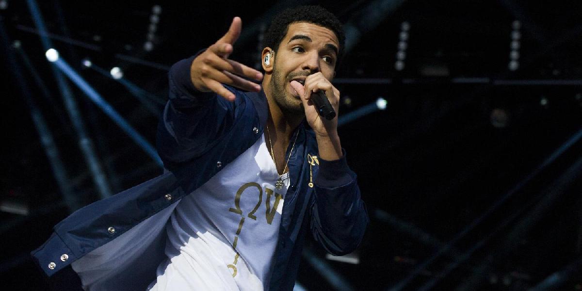Drake zverejnil nový singel All Me