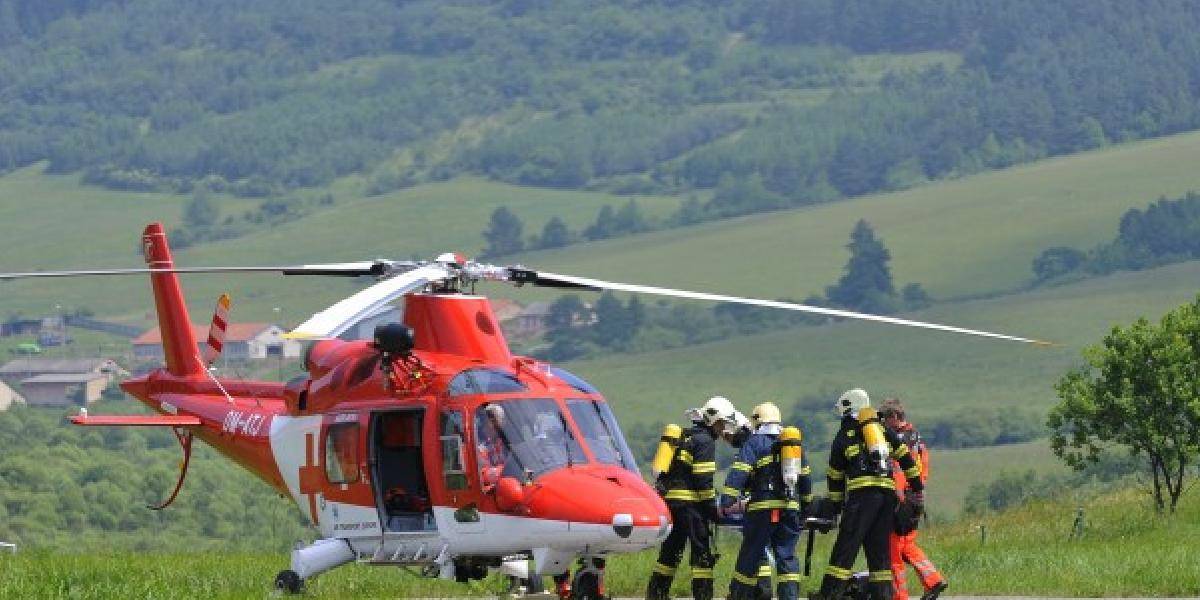 Vrtuľník záchrannej služby zachraňoval turistu