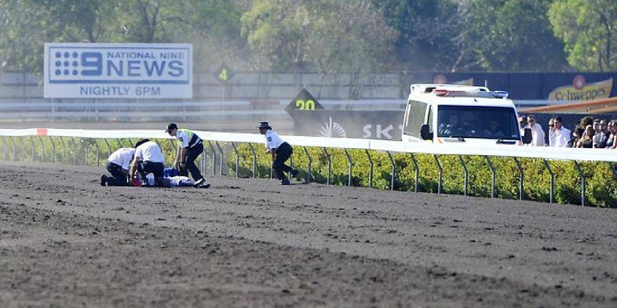 Džokejka zomrela po páde z koňa, preteky v Austrálii zrušili
