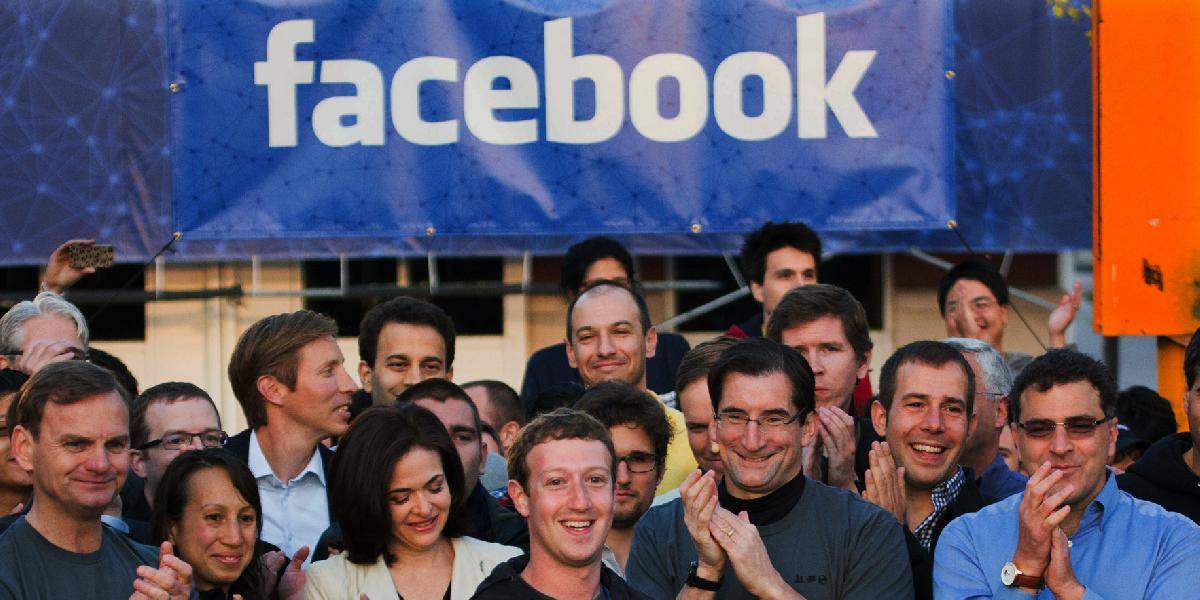 Facebook plánuje inováciu: Kupuje technológiu na rozpoznávanie reči