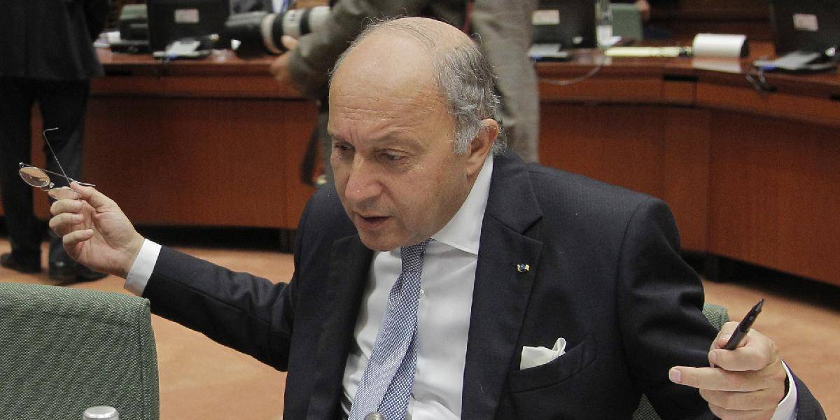 Francúzsky minister zahraničných vecí sa obáva, že násilie využijú extrémisti