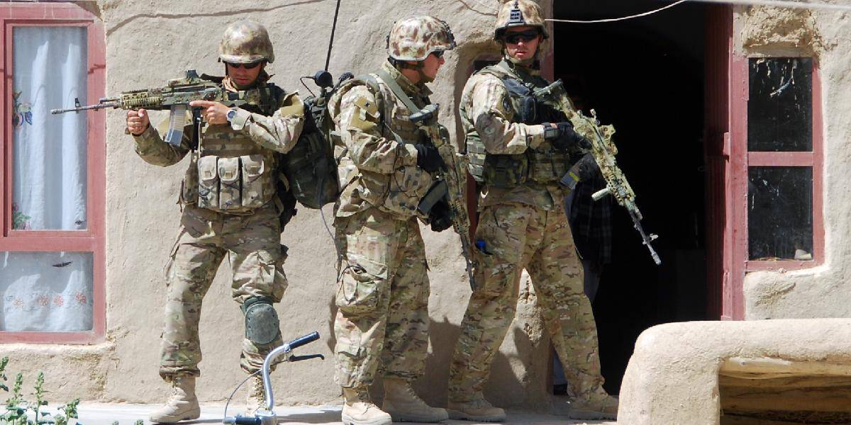 Poľsko zníži v októbri počet vojakov v Afganistane