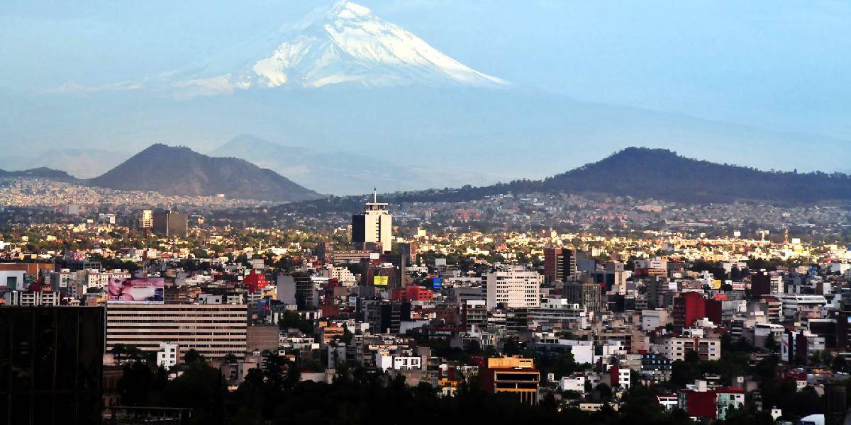 Zemetrasenie s magnitúdou 5,4 otriaslo hlavným mestom Mexika