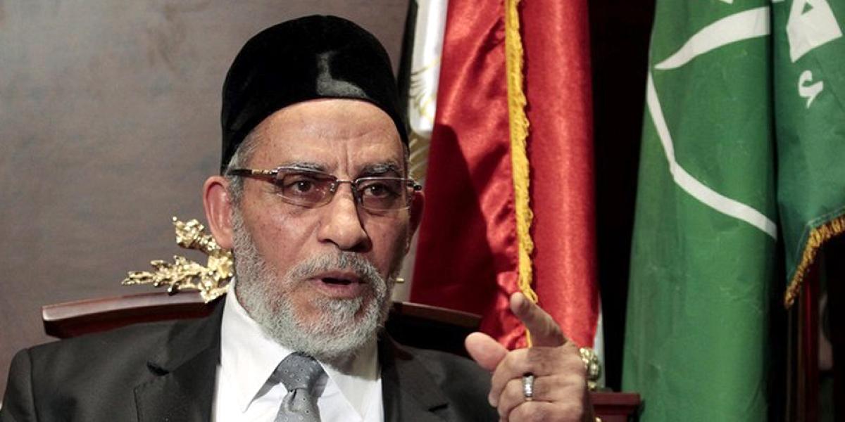 Egypt znovu prekvapuje: Zadržali vodcu Moslimského bratstva Muhammada Badího