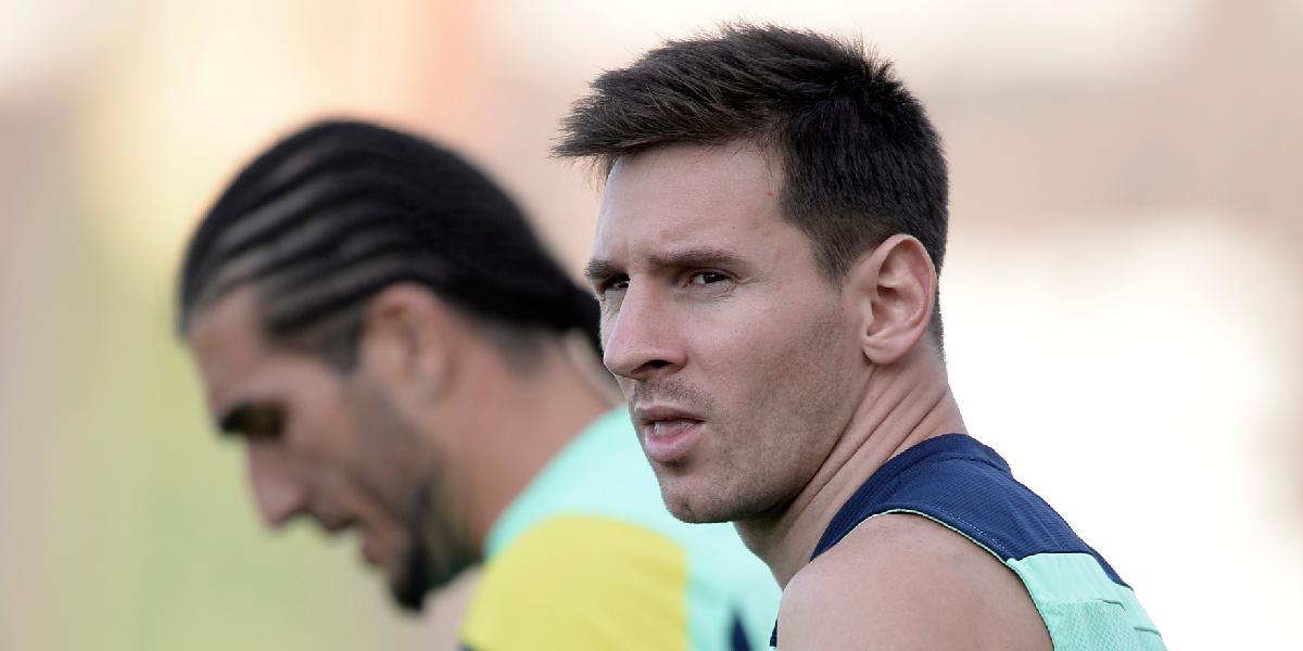 Tréner Argentíny čaká na doliečenie Messiho