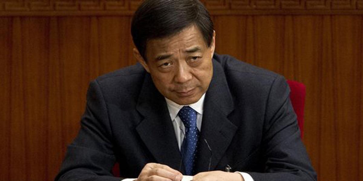 Pokračuje proces s bývalým čínskym funkcionárom pre obrovské úplatky