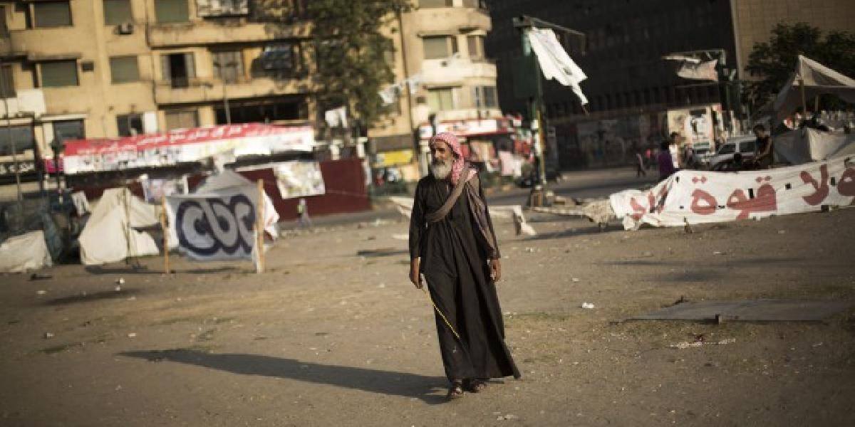 Egyptská vláda o dve hodiny skrátila zákaz nočného vychádzania